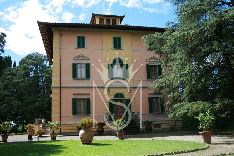 Rural Properties - Vineyard For Sale in Arezzo, Tuscany