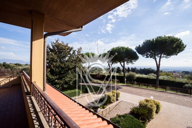 Villa for sale close ROMA
